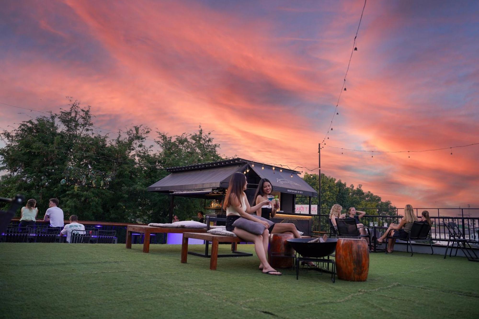 Isty Hotel -Sha Extra Plus Chiang Mai Ngoại thất bức ảnh